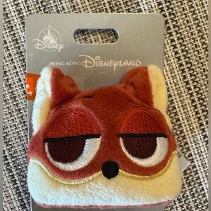 DISNEY PARKS ZOOTOPIA 2 NICK CLAW HAIR CLIP NEW WITH TAG